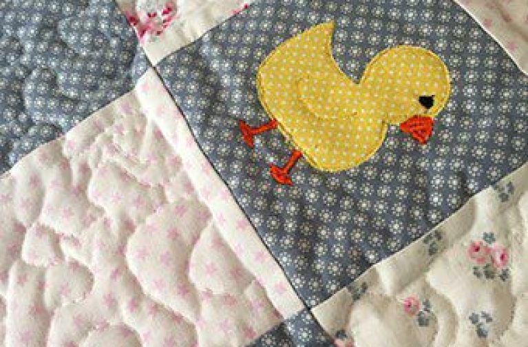 Wendy Gardiner: Beginners Guide to Quilting – Walking Foot and Free Motion Foot
